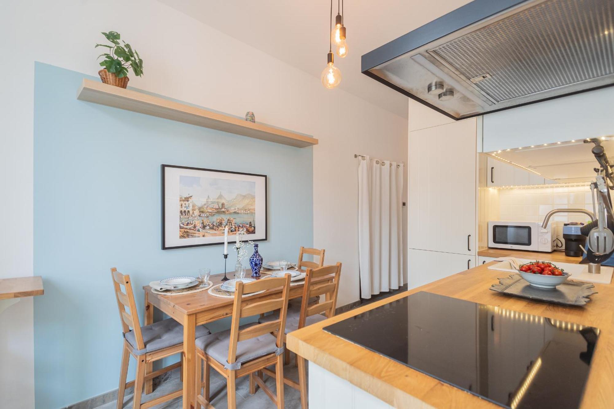 Old Court Hideaway By Rent All Como Exterior foto