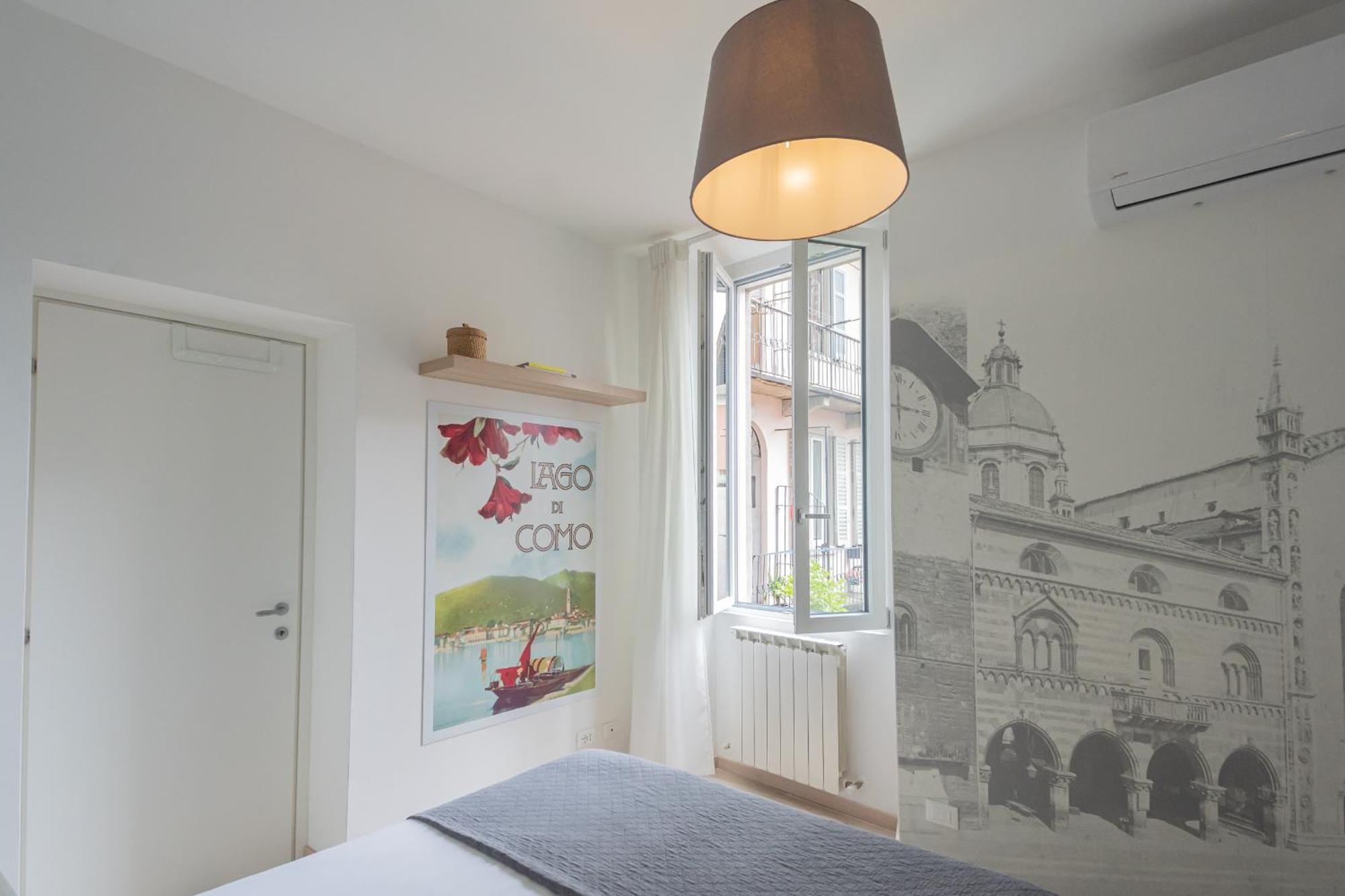 Old Court Hideaway By Rent All Como Exterior foto